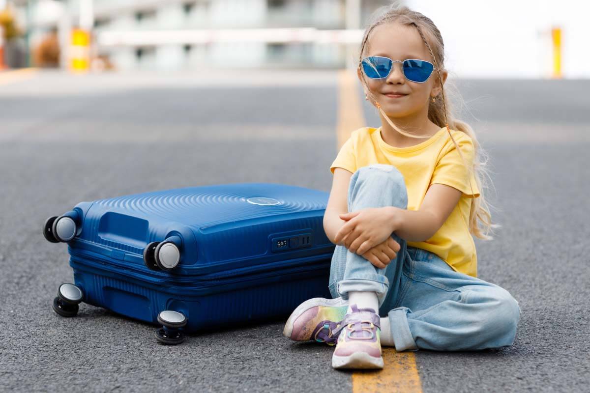 Reisen mit Kindern: Tipps und die Bedeutung einer Reisepasshülle